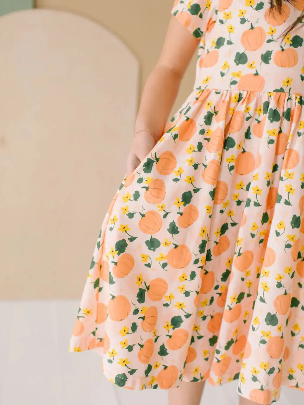 Classic Twirl - Pumpkin Print