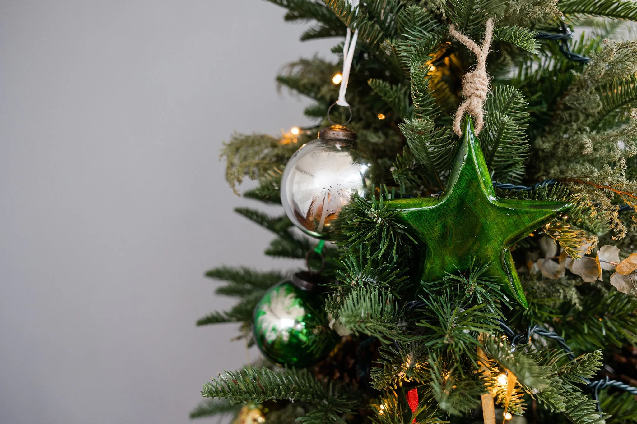 Large Green Enamel Star Tree Decoration