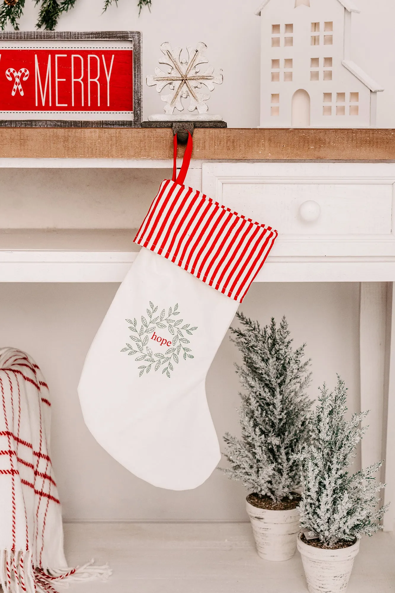 "Joy, Hope, Believe" Canvas Stocking Set (White/Red)