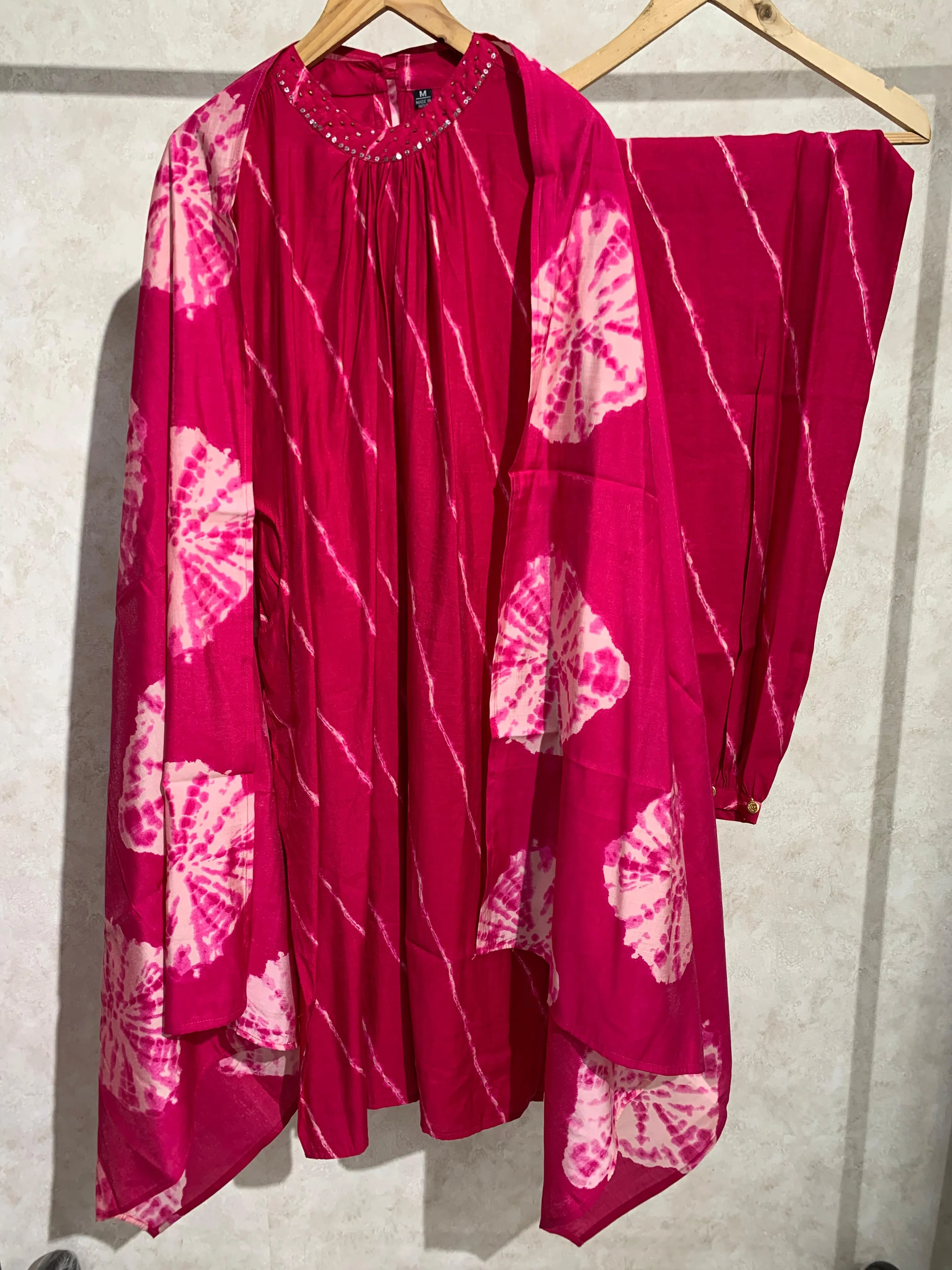 RANI PINK TYE-DYE KURTA SET